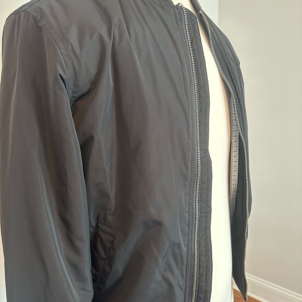 Old Navy Black Nylon quilted-lined bomber jacket